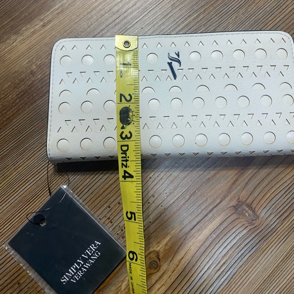 4/$16 Simply Vera Wang Wallet - Picture 4 of 7